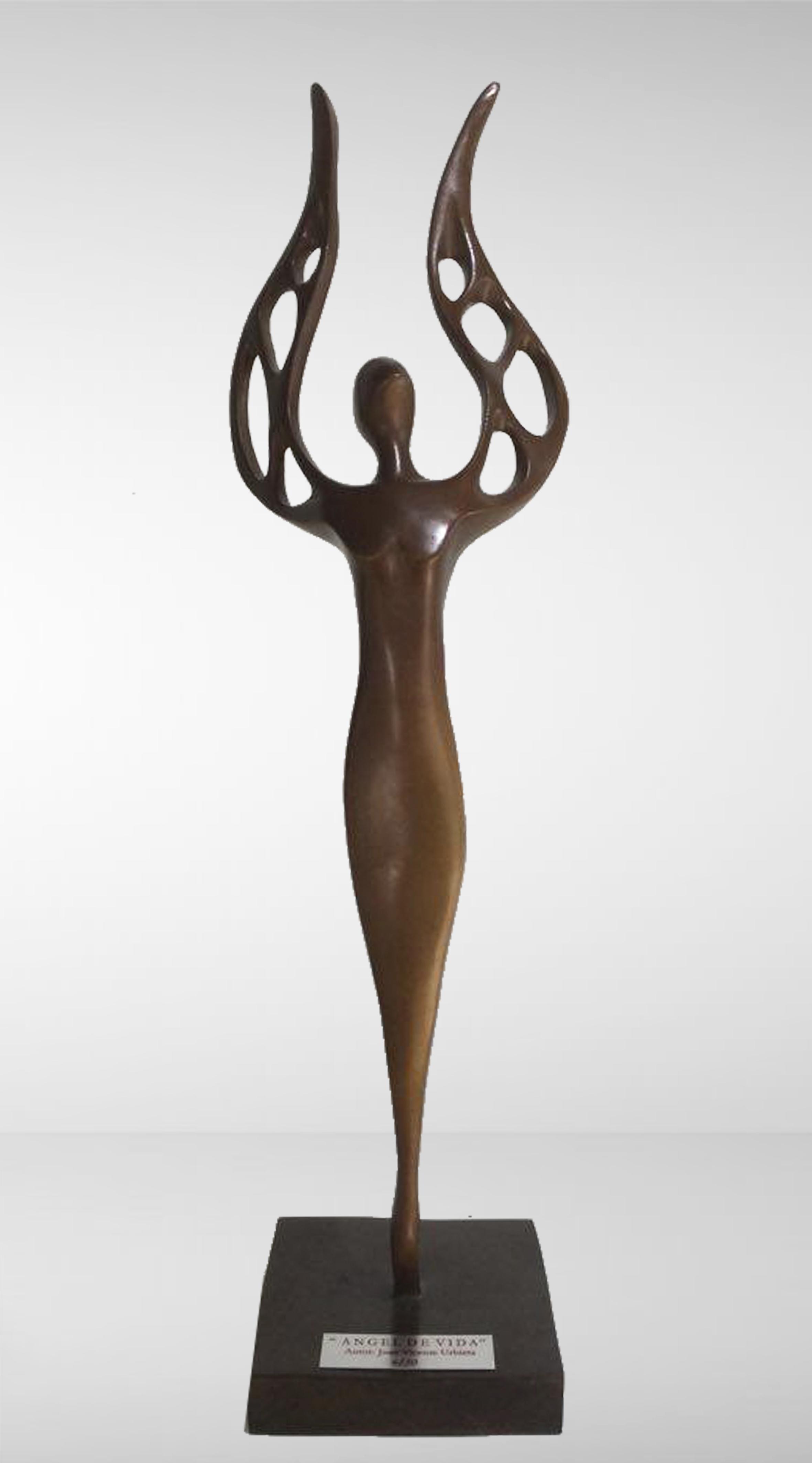ANGEL DE VIDA (ANGEL OF LIFE), bronze, lost wax casting, 15 cm x 10 cm x 53 cm